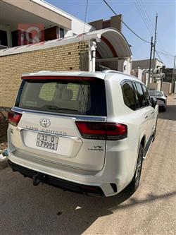 تويوتا لاندكروزر